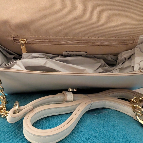 Embroidered/Threaded Heart Shoulder / Clutch by A New Day - Picture 4 of 4